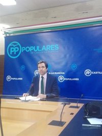 PP C-LM cree que Page "traga con todo" para gobernar
