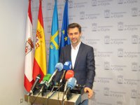 Pérez (PSOE) exige a Foro dejar "la caza de brujas" y no recurrir la sentencia que absuelve a Gallego y Alemany