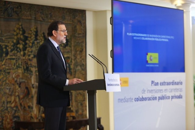 Rajoy presenta el Plan Extraordinario de Infraestructuras