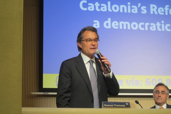 A.Mas (PDeCAT) valora els canvis de Govern                     