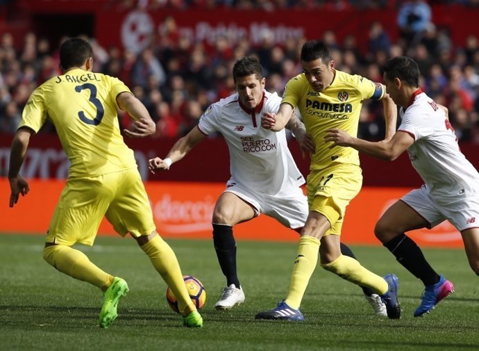 Jovetic Bruno Soriano José Ángel Sevilla Villarreal