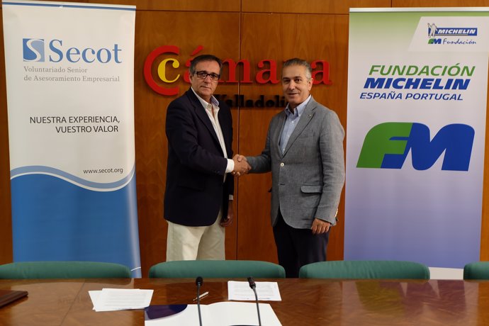 Firma del convenio de colaboración entre Secot y FMEP