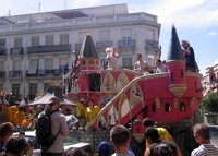 El activista que denunció por primera vez los CIE ante Parlamento Europeo será el pregonero de Batalla Naval de Vallecas