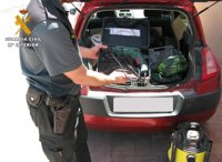 Detenido un acusado de un robo en una casa de campo de Baena (Córdoba) y en un coche de Alcaudete (Jaén)