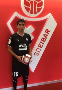 José Ángel: "Soy un hombre de palabra, tenía claro que quería venir al Eibar"