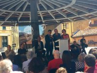 Oviedo y la Semana Negra se unen para recordar a Ángel González en un homenaje "que le habría encantado"