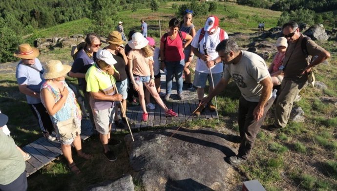 Los petroglifos de Tourón