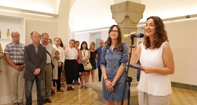 Núria Parlon (PSC) i Mercè Conesa (PDeCAT)