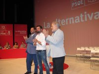 Tudanca se postula como solución "frente a la rapiña y el robo de 30 años" de gobierno del PP