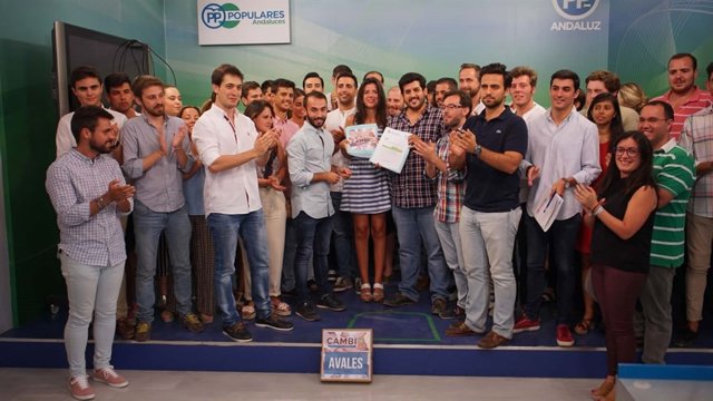 Representantes de NNGG Andalucía