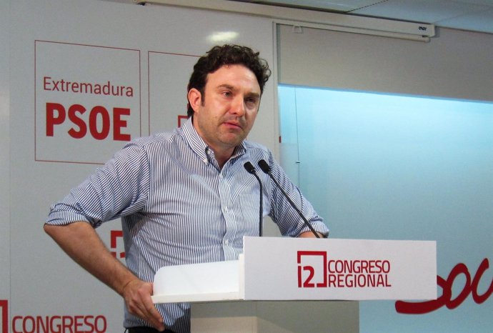 Enrique Pérez, tras conocer los resultados de las primarias