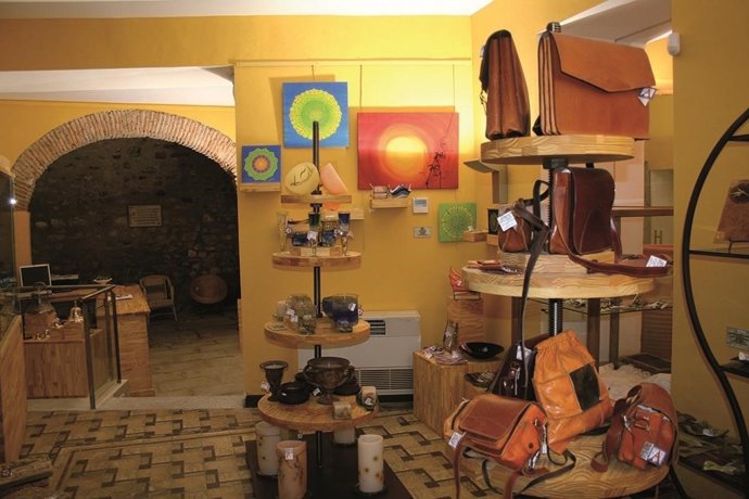 Nota Convenio Desarrollo Sector Artesano Cáceres