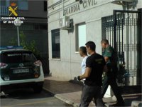 Detenido un hombre en Torrevieja tras golpear a la dueña de un domicilio que le sorprendió robando