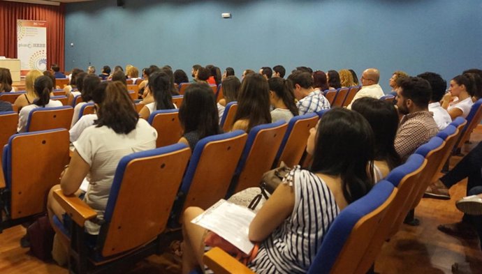 Becas HEBE de la Diputación.                             