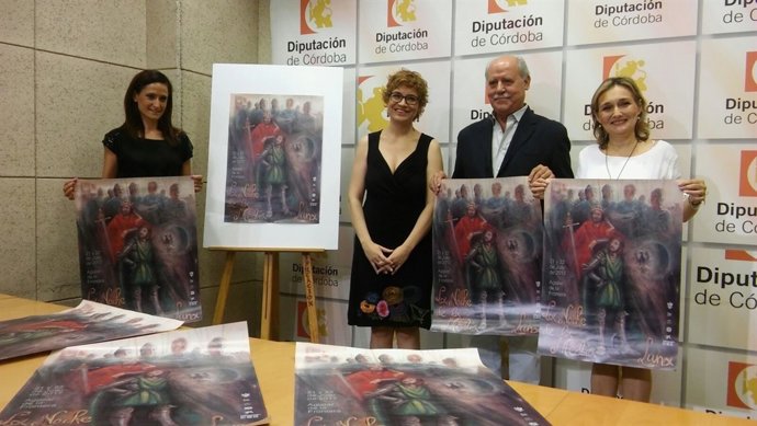 Ruz (centro) en la presentación del evento