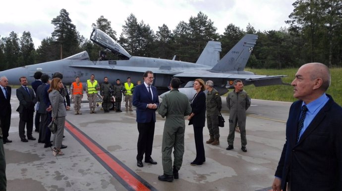 Rajoy llega a Estonia para una visita a las tropas españolas