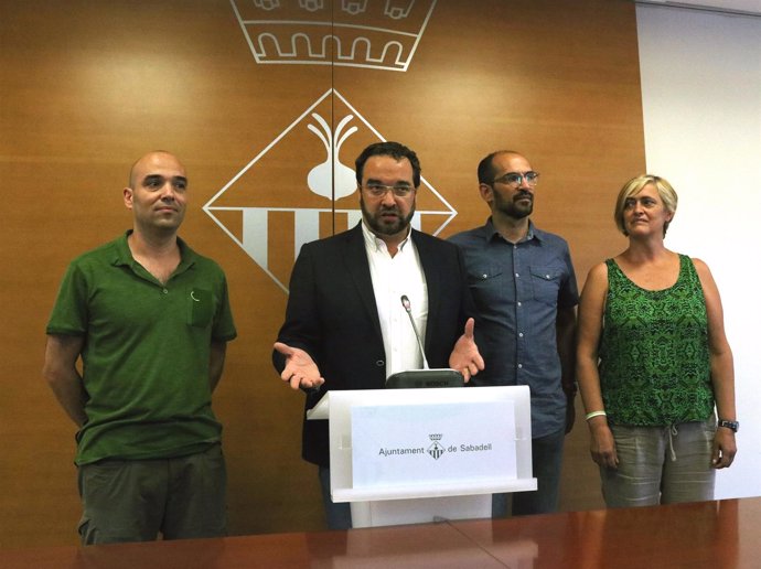 El alcalde de Sabadell Juli Fernandez y el futuro alcalde, Maties Serracant