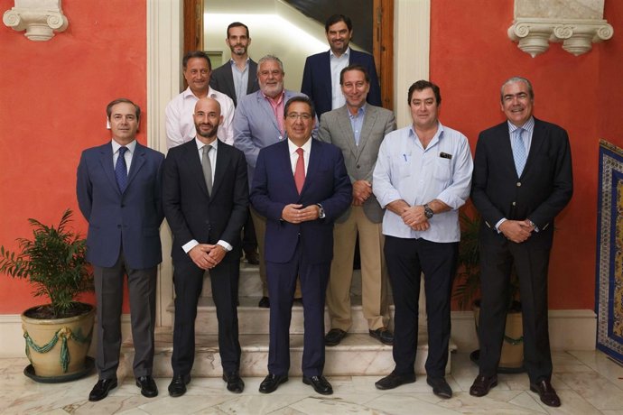 Andaluces Compartiendo amplia su objetivo hacia la formación