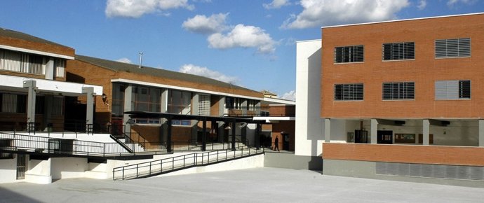 Obras en IES mar de alborán Estepona málaga