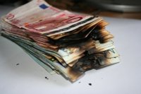 Detenidas dos personas por introducir billetes falsos en salones de juego de Palma