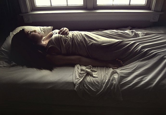 Insomni, dormir, somni, dona, llit