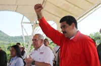 Maduro ordena una "revisión profunda" de las relaciones con EEUU tras la "brutal" amenaza de Trump