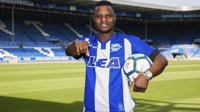 Wakaso: "Me gusta jugar de mediocentro, pero puedo jugar en otras posiciones"