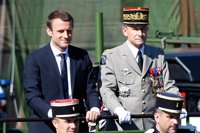 Dimite el jefe del Estado Mayor de Francia tras sus desavenencias con Macron por los recortes previstos