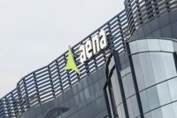 Aena rechaza una potencial contraopa sobre Abertis, aunque sopesó la operación