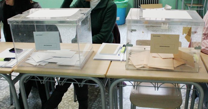 URNES  VOTACIÓ