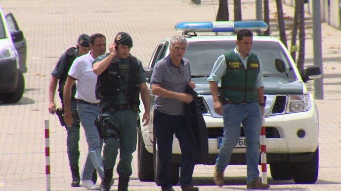 Guardia Civil lleva a Ángel María Villar a la sede de la RFEF.