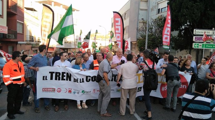 Manifestación por la Algeciras-Bobadilla
