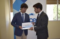 Miguel Rus y Beltrán Pérez debaten la "rebaja fiscal" propuesta por el PP