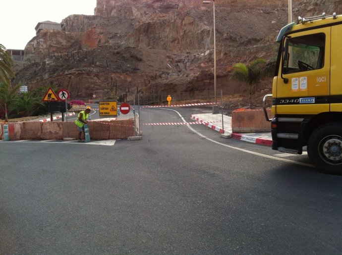 Reparación de la carretera entre Taurito y Mogán