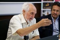 Experto en alimentación y agricultura señala que "no se produce para alimentar, sino para vender"