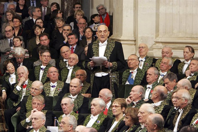 El historiador francés Max Gallo. 