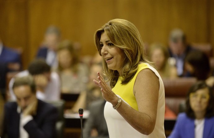 La presidenta de la Junta, Susana Díaz, en el Pleno del Parlamento de Andalucía