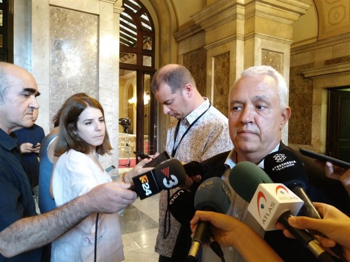 El portavoz adjunto del PP en el Parlament, Santi Rodríguez