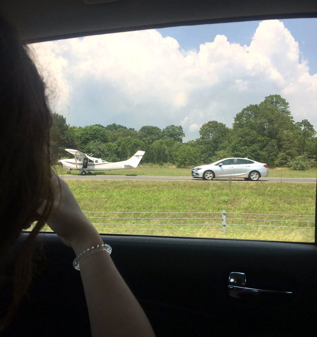 Avioneta autopista_B