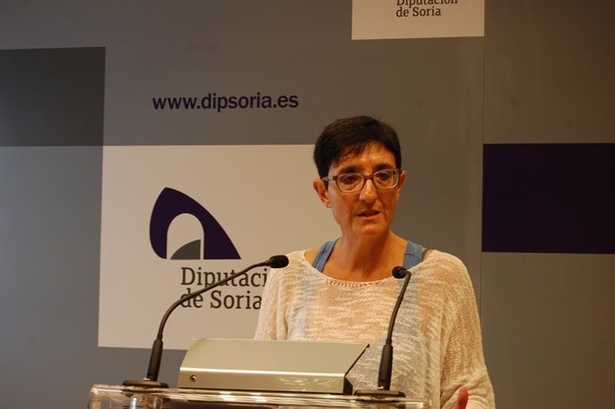 La presidenta de la Comisión de Igualdad, Pilar Delgado
