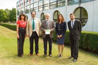 Profesores de la UPNA analizan en un libro los cambios legales aprobados por la UE en materia de contratación pública