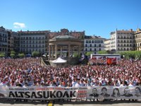 PNV, EH Bildu, IU y Podemos critican en la UE la petición de penas del caso de Alsasua