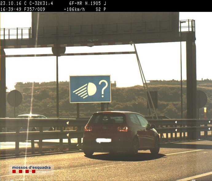 Cotxe caçat per un radar a Sitges