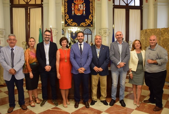 Concejales del PSOE tras toma posesión ediles julio de 2017 portavoz dani