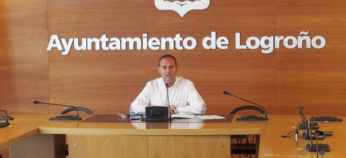 Iglesias en la presentación del balance del uso del transporte público