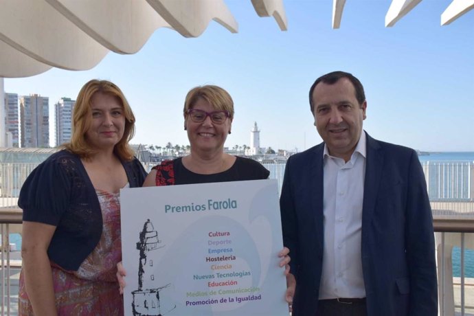 Premios Farola Junta de Andalucía Ana Isabel González, María Carmen Moreno, Ruiz