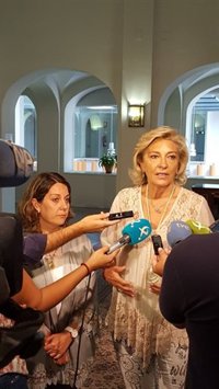 La delegada del Gobierno destaca que en el procedimiento de la DIA de Aguablanca se han tomado "todas las garantías"