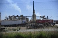 Extinguido el incendio de la empresa maderera de Cella (Teruel)