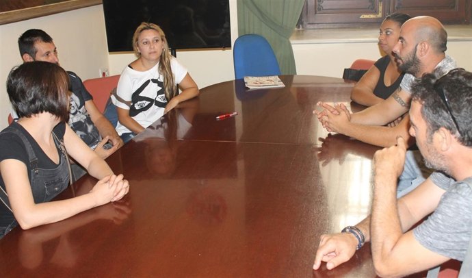 Reunión Participa con la vecina afectada.