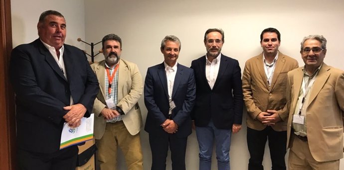 Reunión de Fedintra y Consejería de Fomento y Vivienda.